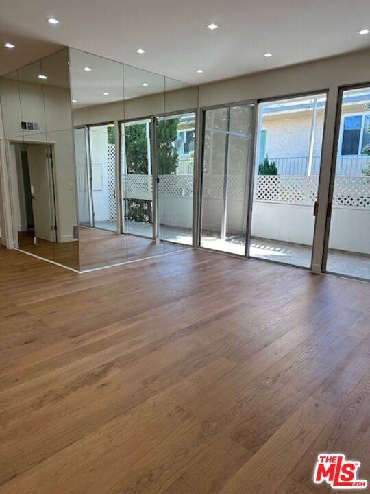 11970 Montana Ave Unit: 312