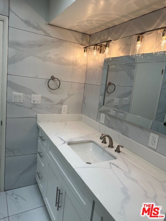 11970 Montana Ave Unit: 312