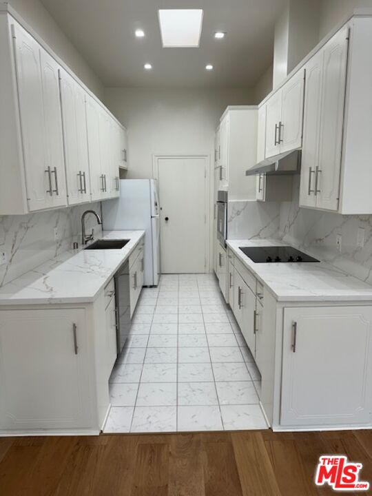 11970 Montana Ave Unit: 312