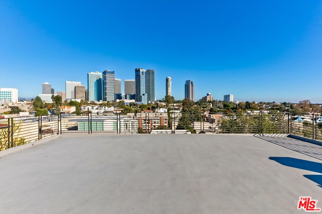 1839 Pandora Ave Unit: PH