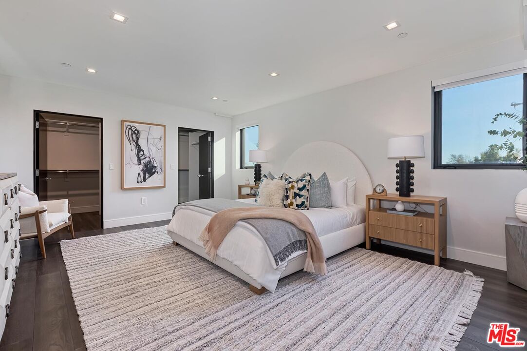 1839 Pandora Ave Unit: PH