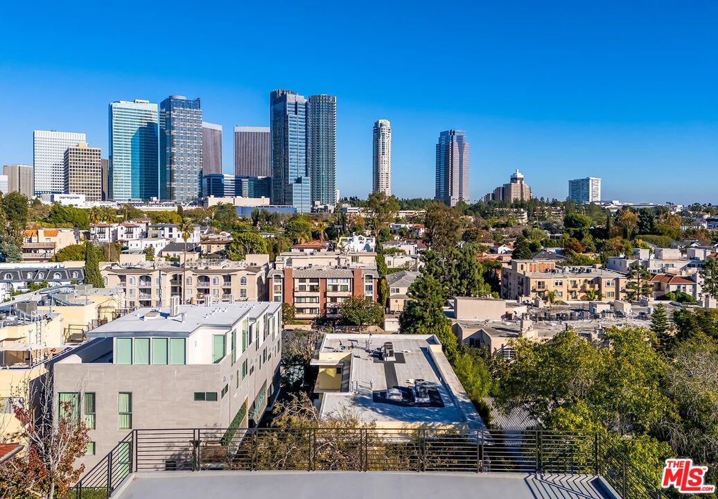 1839 Pandora Ave Unit: PH