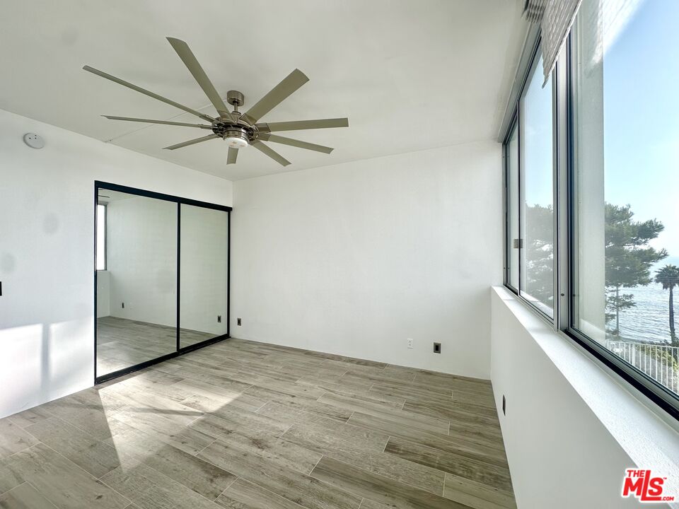 17366 W Sunset Blvd Unit: 105