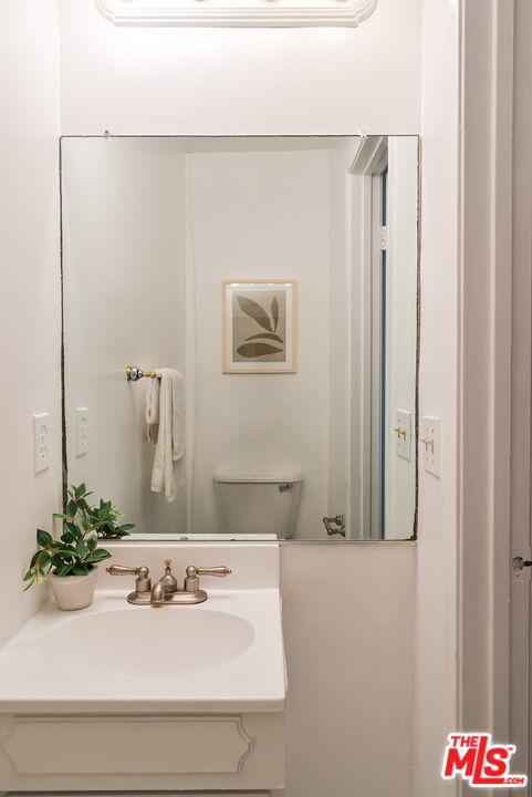 5882 Bowcroft St Unit: 3