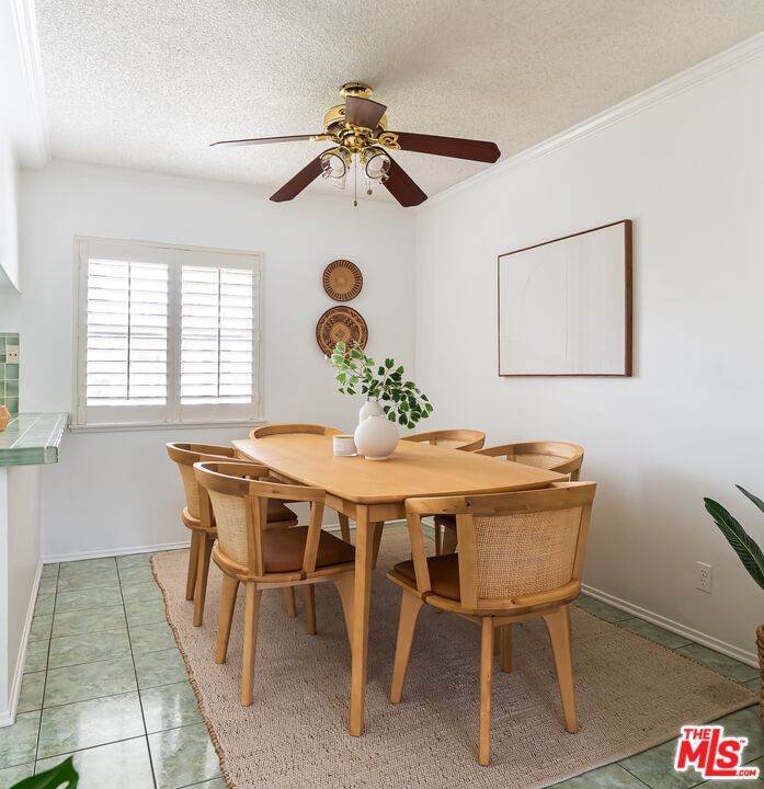 5882 Bowcroft St Unit: 3