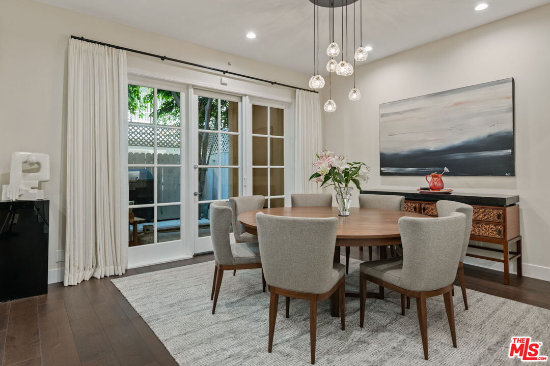 11500 San Vicente Blvd Unit: 216