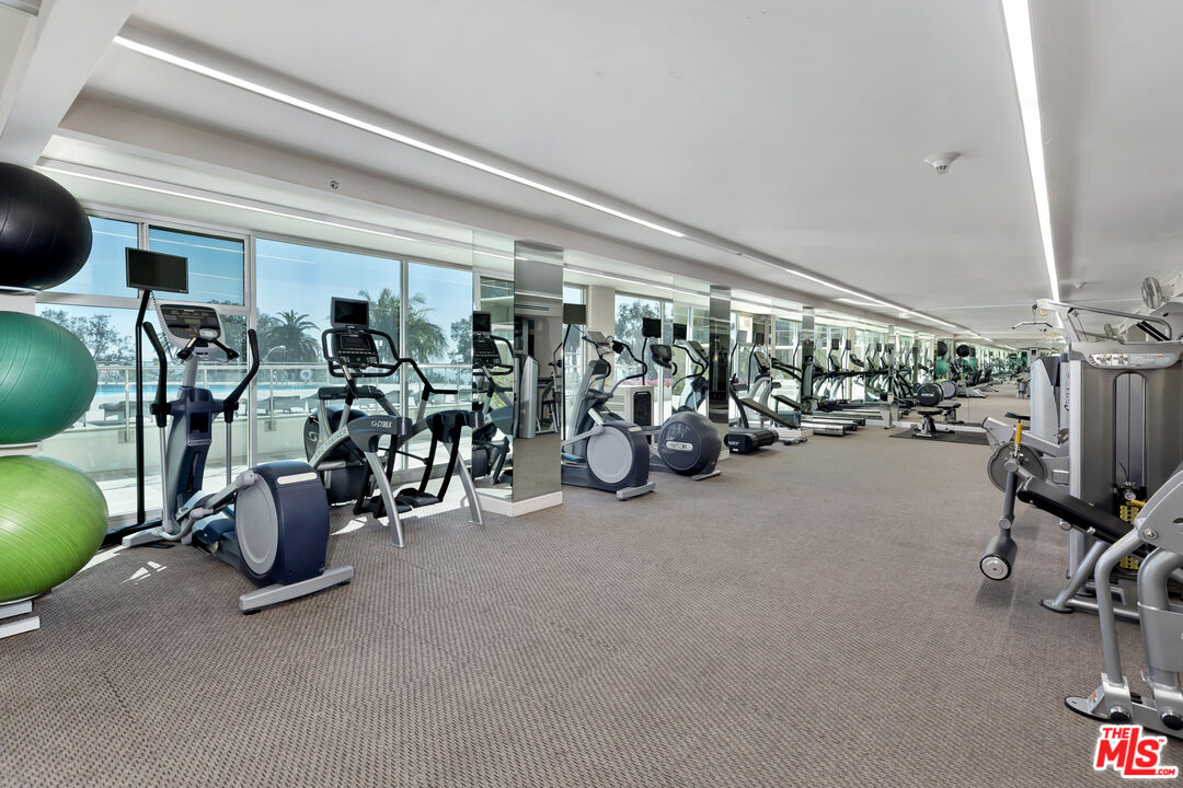 201 Ocean Ave Unit: 1505B