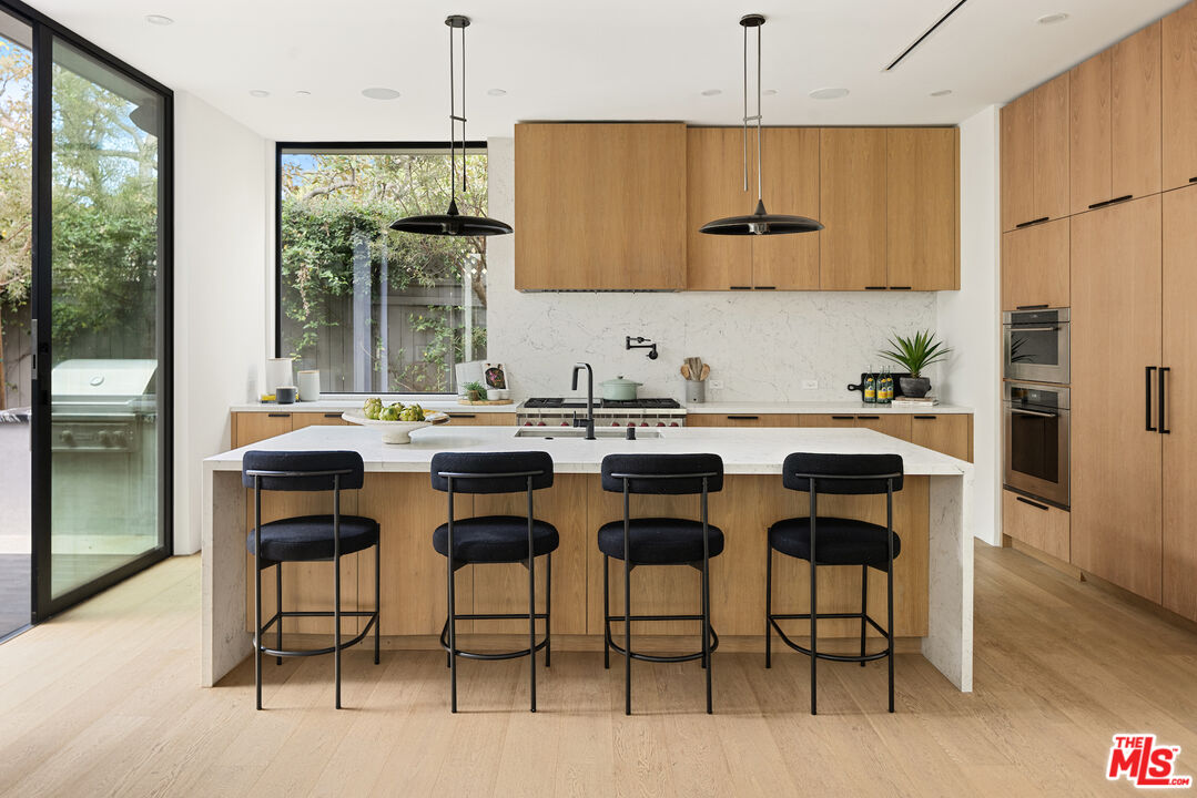 12609 Westminster Ave