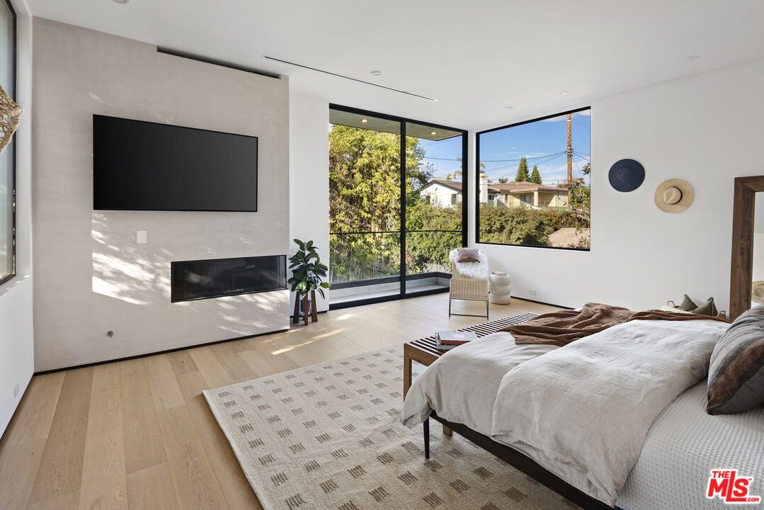 12609 Westminster Ave