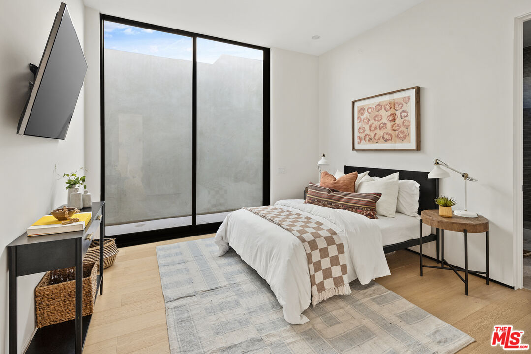 12609 Westminster Ave