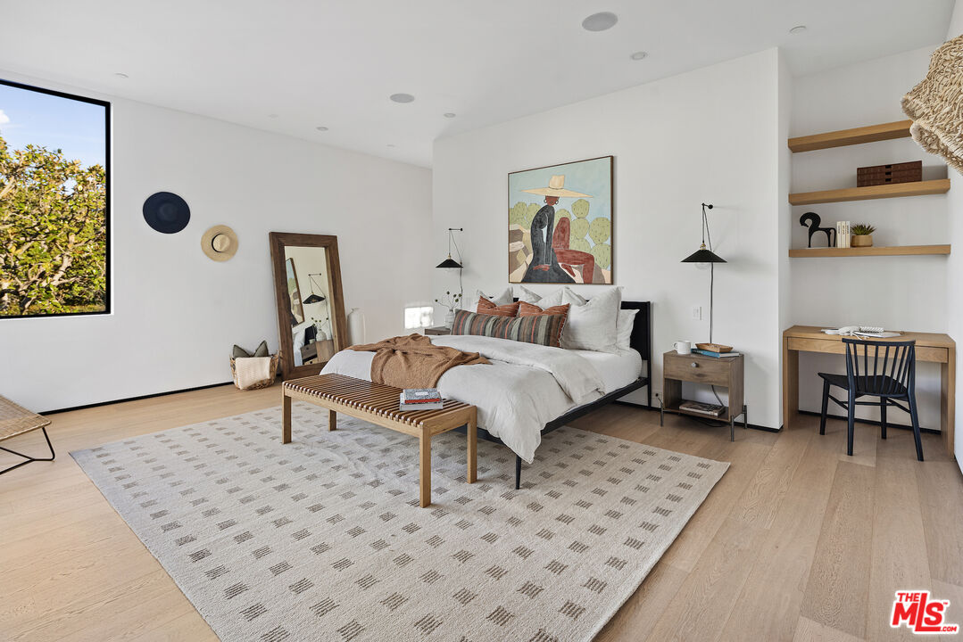 12609 Westminster Ave