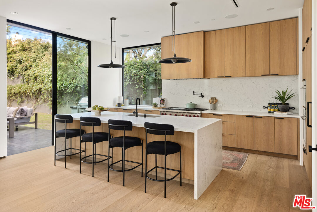 12609 Westminster Ave