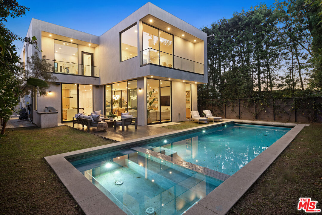 12609 Westminster Ave