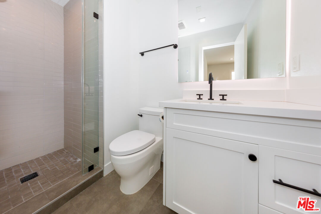 610 N Orlando AVE Unit: 206