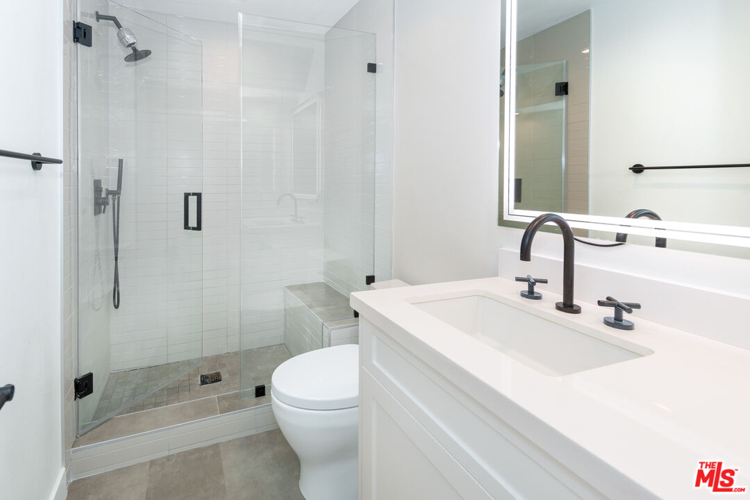 610 N Orlando AVE Unit: 206