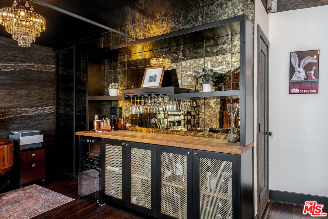 4115 Glencoe Ave Unit: 302