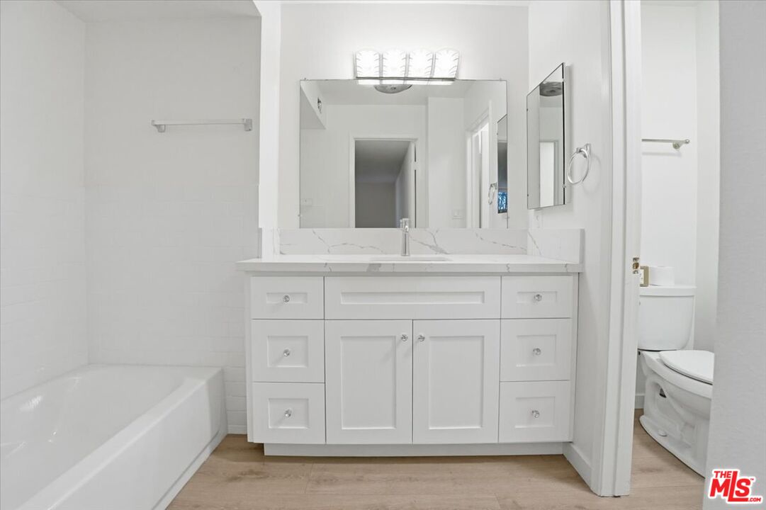 15480 Antioch St Unit: 102