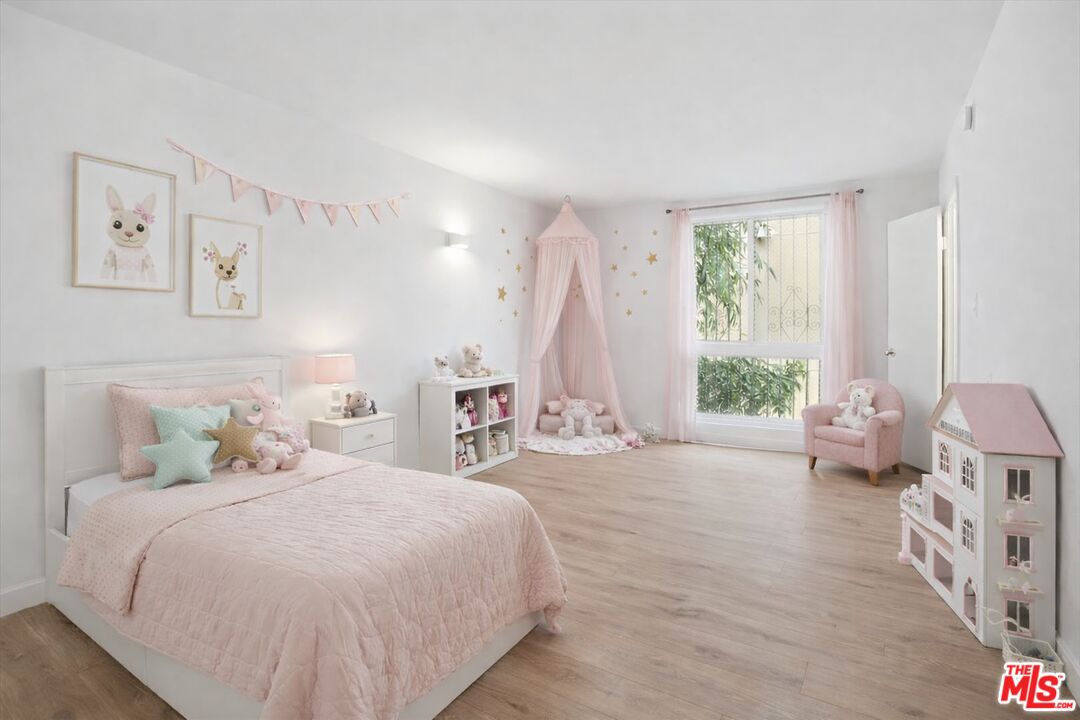 15480 Antioch St Unit: 102