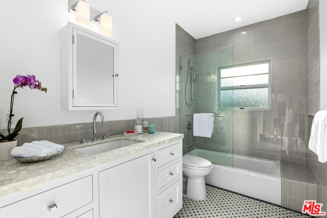 1134 17th St Unit: C