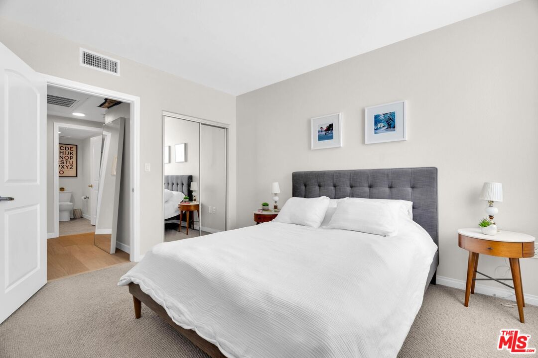 3740 Santa Rosalia Dr Unit: 302