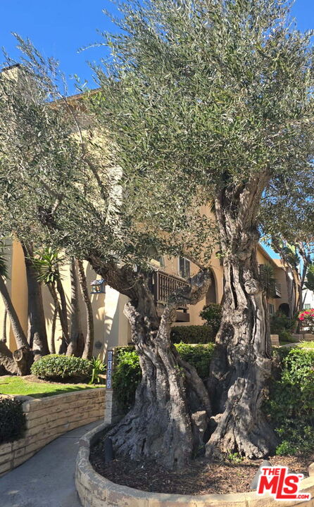 8155 Manitoba St Unit: 12