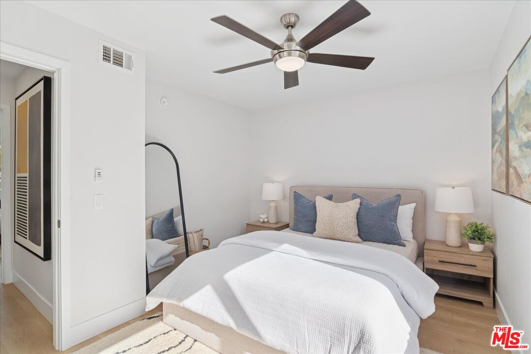 1830 Colby Ave Unit: 2