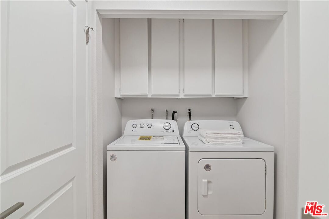 1830 Colby Ave Unit: 2