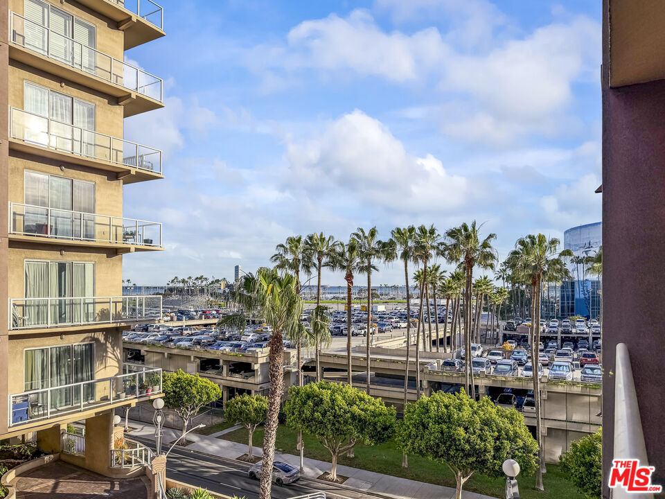 388 E Ocean Blvd Unit: 304