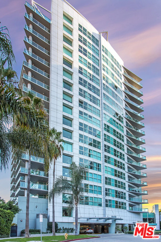 13600 MARINA POINTE DR Unit: 1005