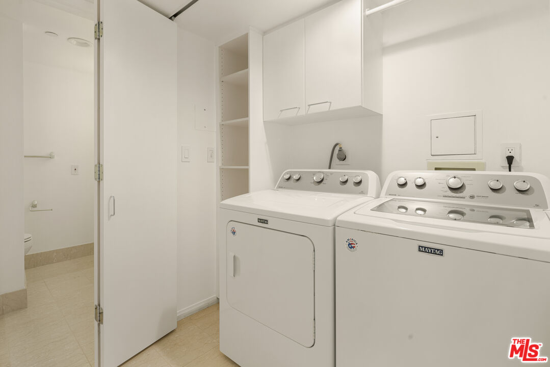 13600 MARINA POINTE DR Unit: 1005