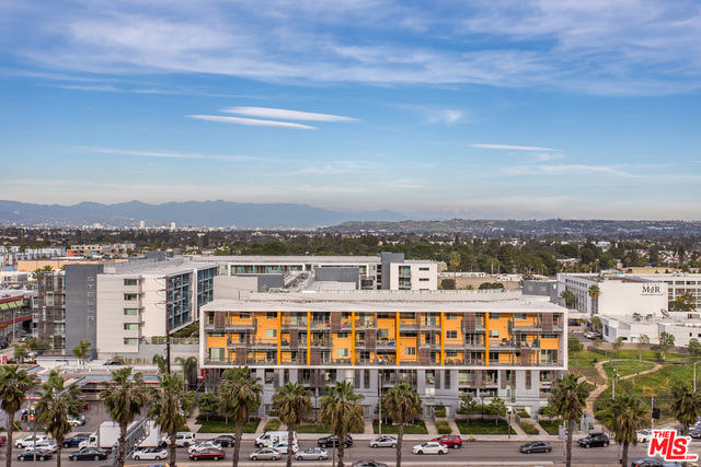 13600 MARINA POINTE DR Unit: 1005