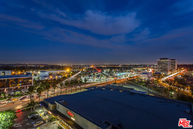 13600 MARINA POINTE DR Unit: 1005