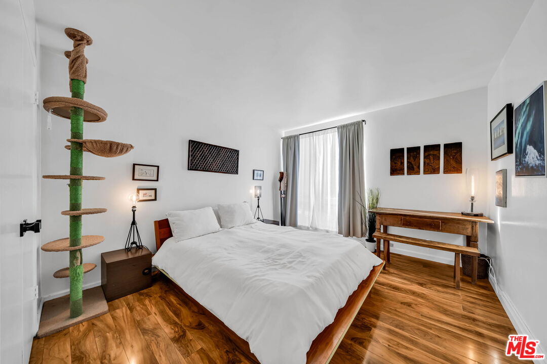 6199 Canterbury Dr Unit: 102
