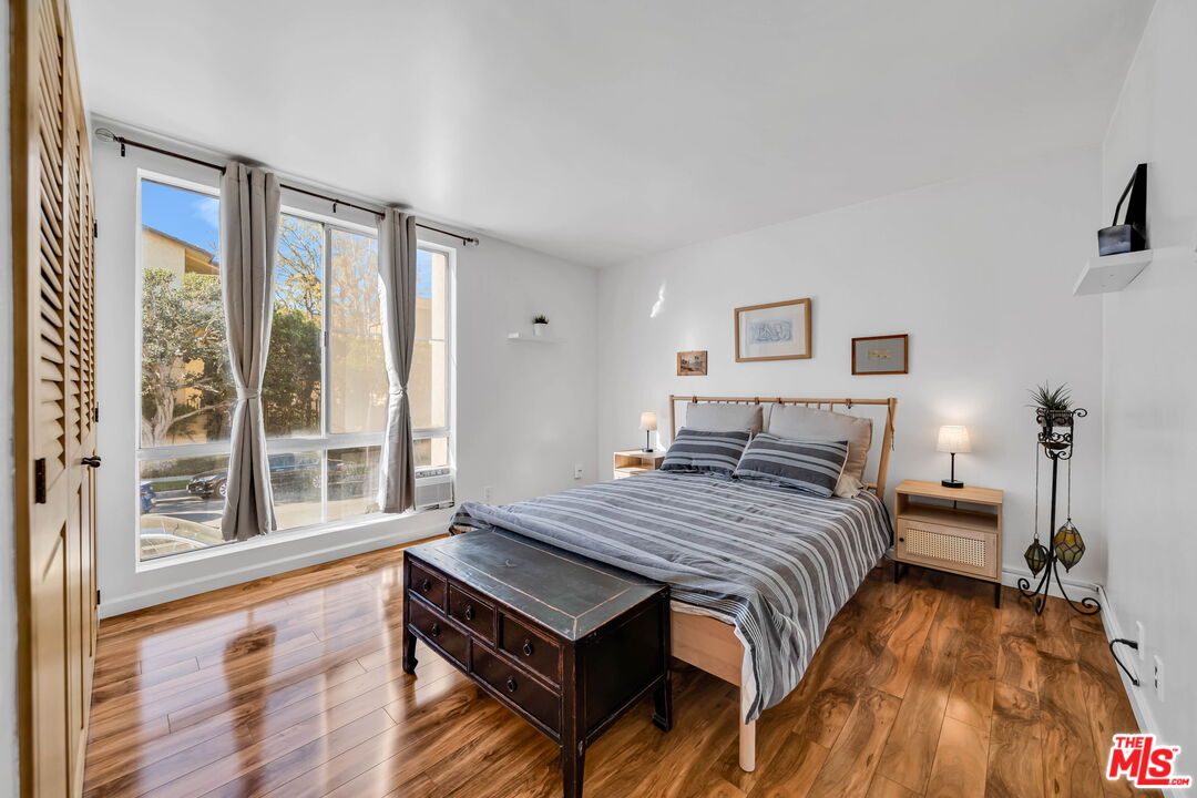 6199 Canterbury Dr Unit: 102