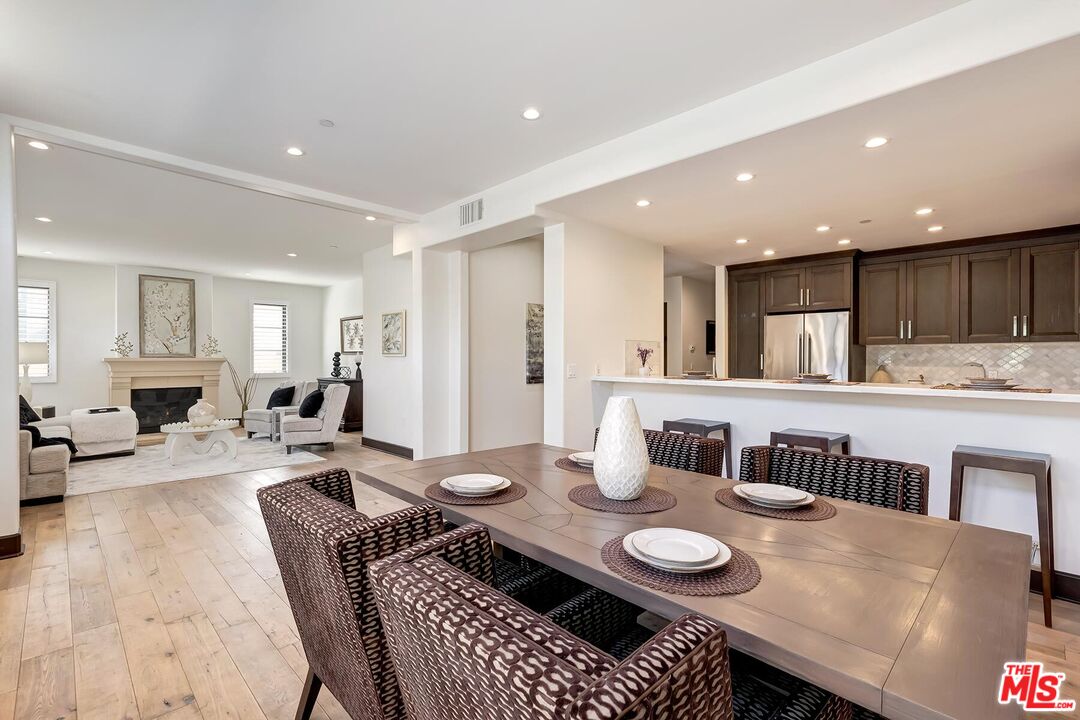 10523 Ashton Ave Unit: 101