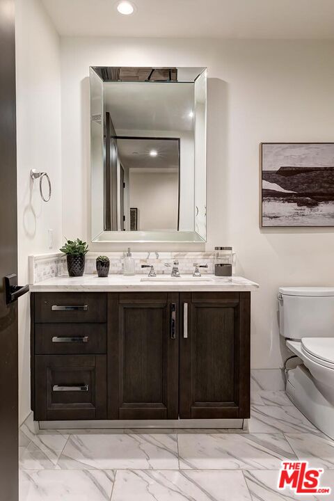 10523 Ashton Ave Unit: 101