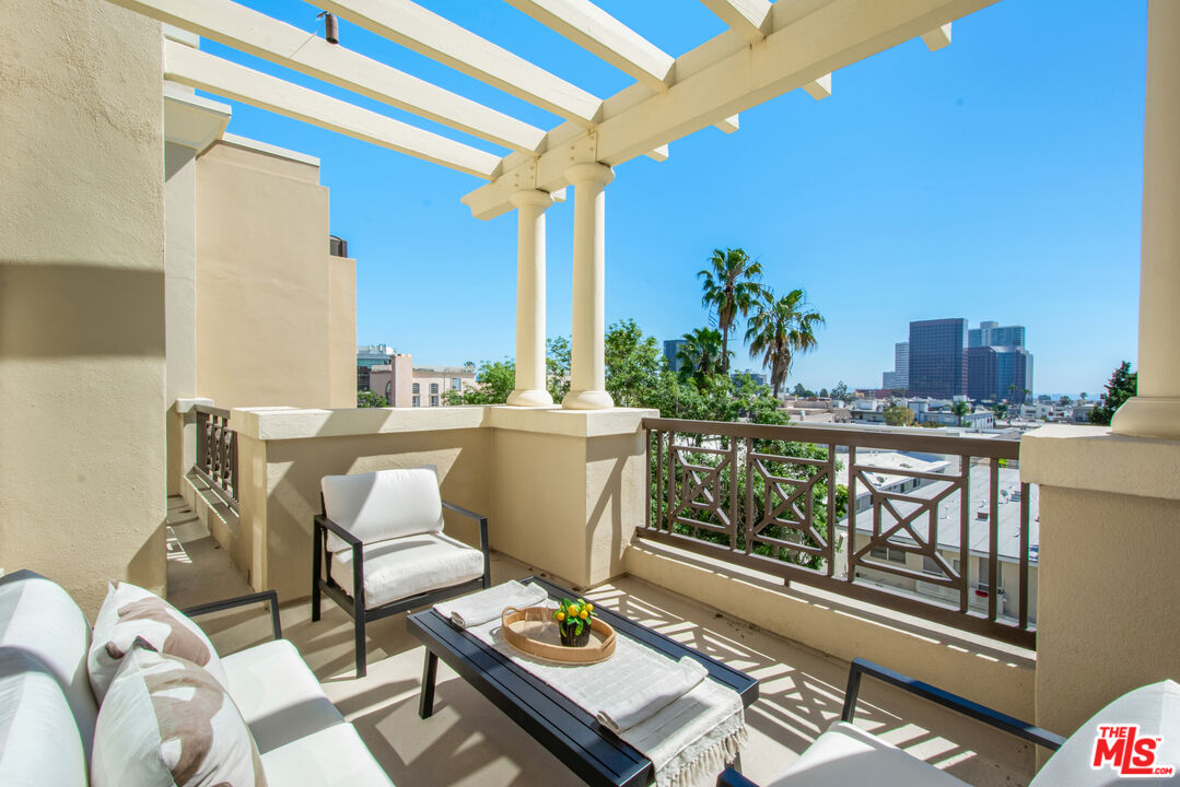 11847 Gorham Ave Unit: 403