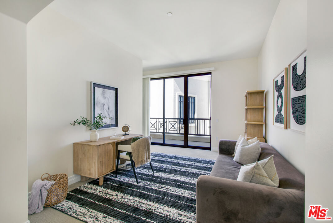 11847 Gorham Ave Unit: 403