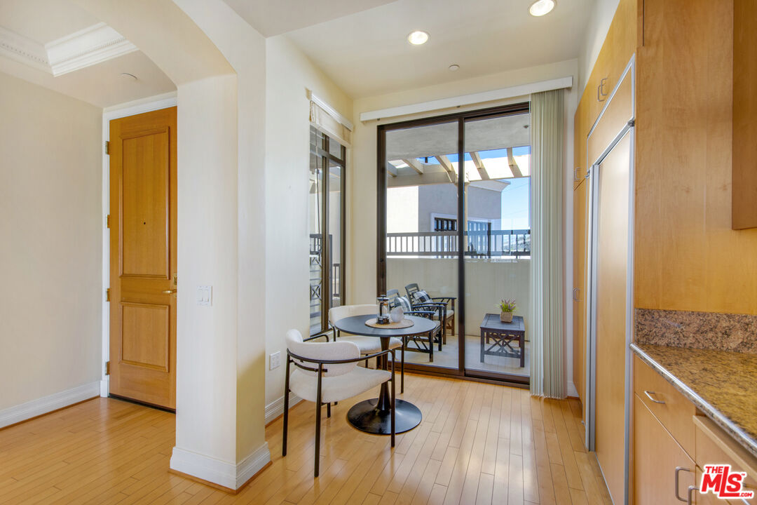 11847 Gorham Ave Unit: 403