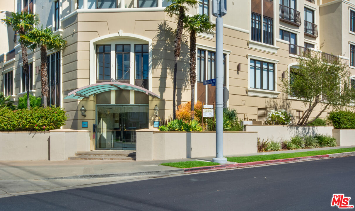 11847 Gorham Ave Unit: 403