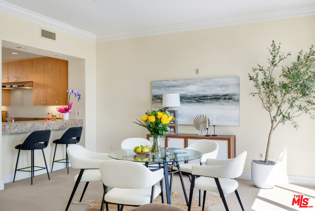 11847 Gorham Ave Unit: 403