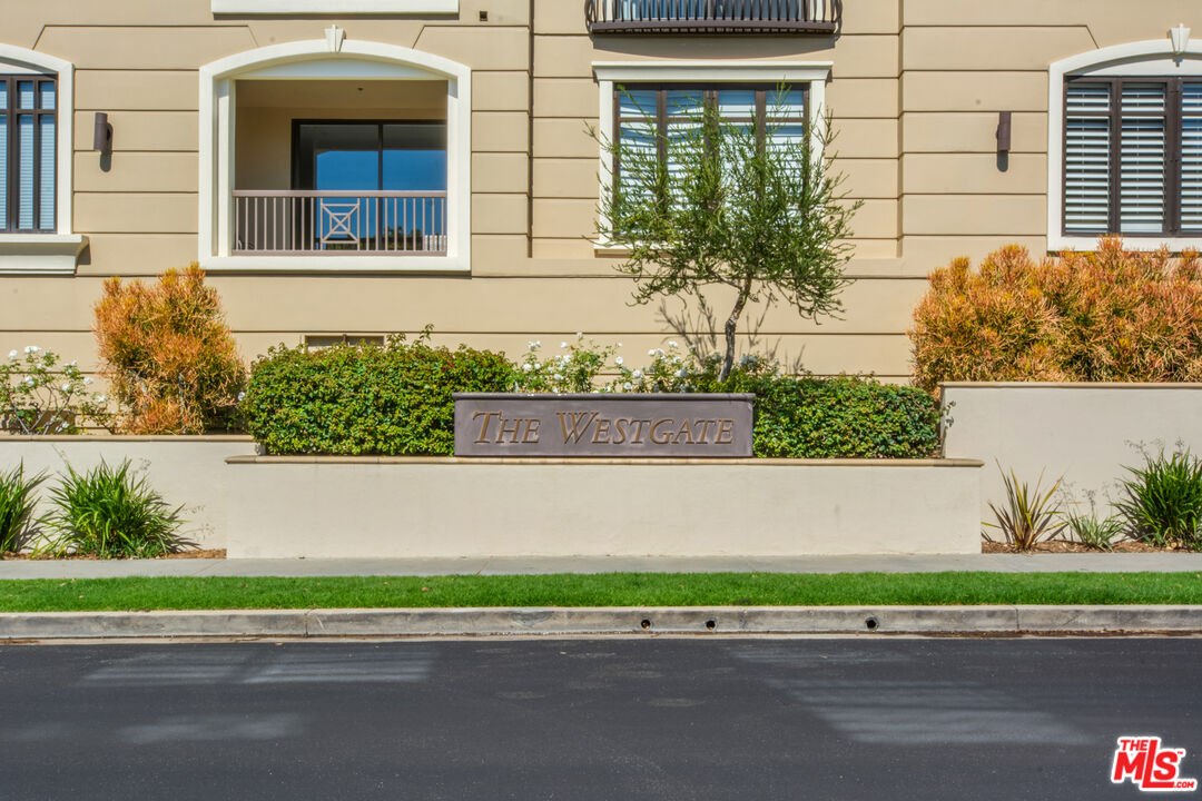 11847 Gorham Ave Unit: 403