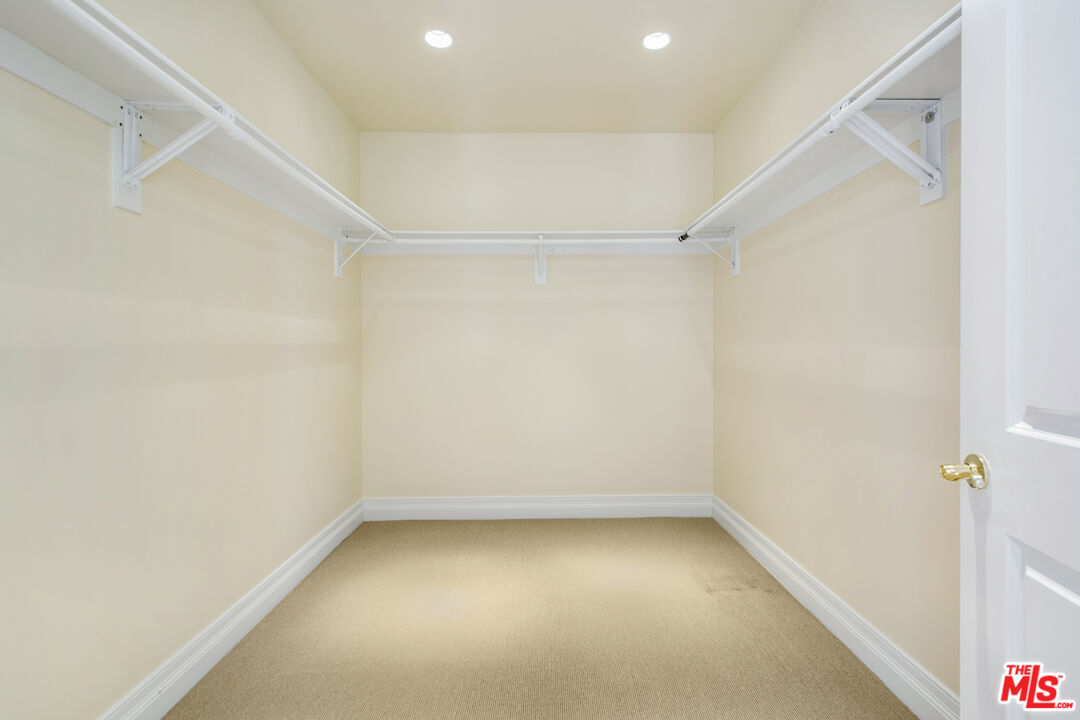 11847 Gorham Ave Unit: 403