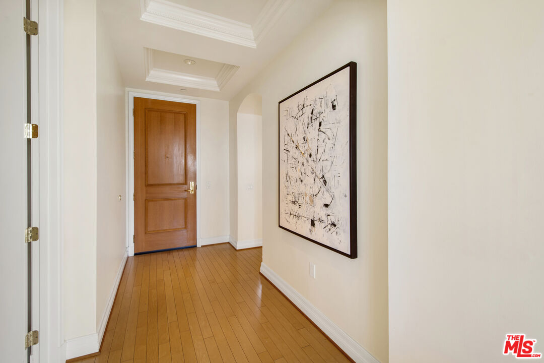 11847 Gorham Ave Unit: 403