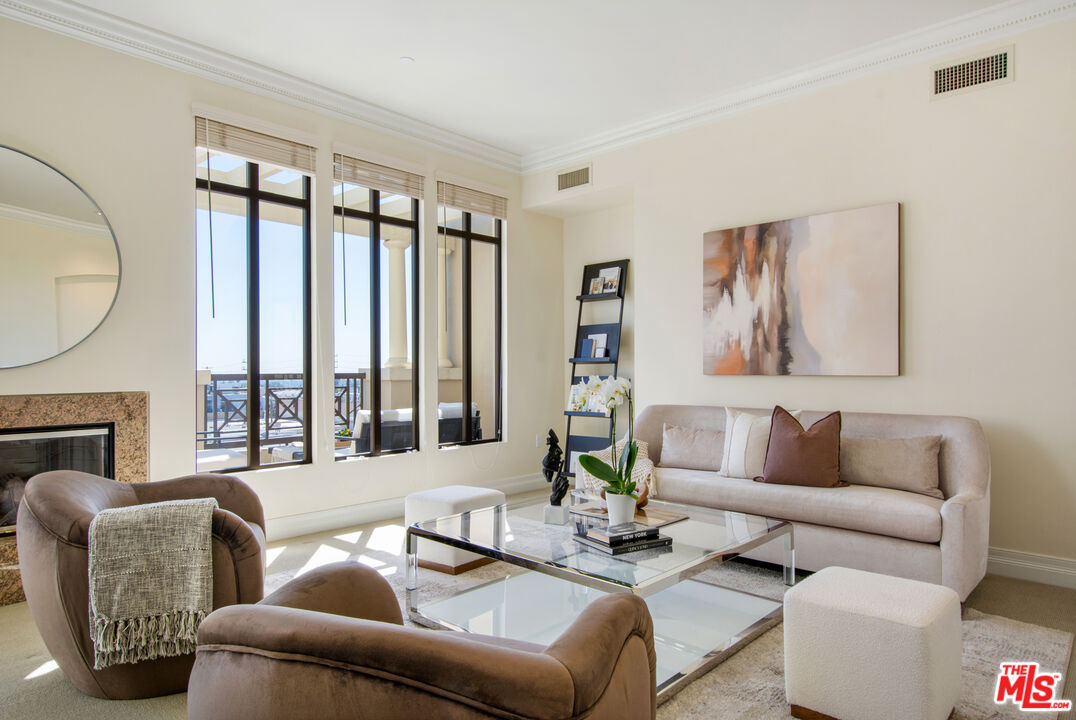 11847 Gorham Ave Unit: 403