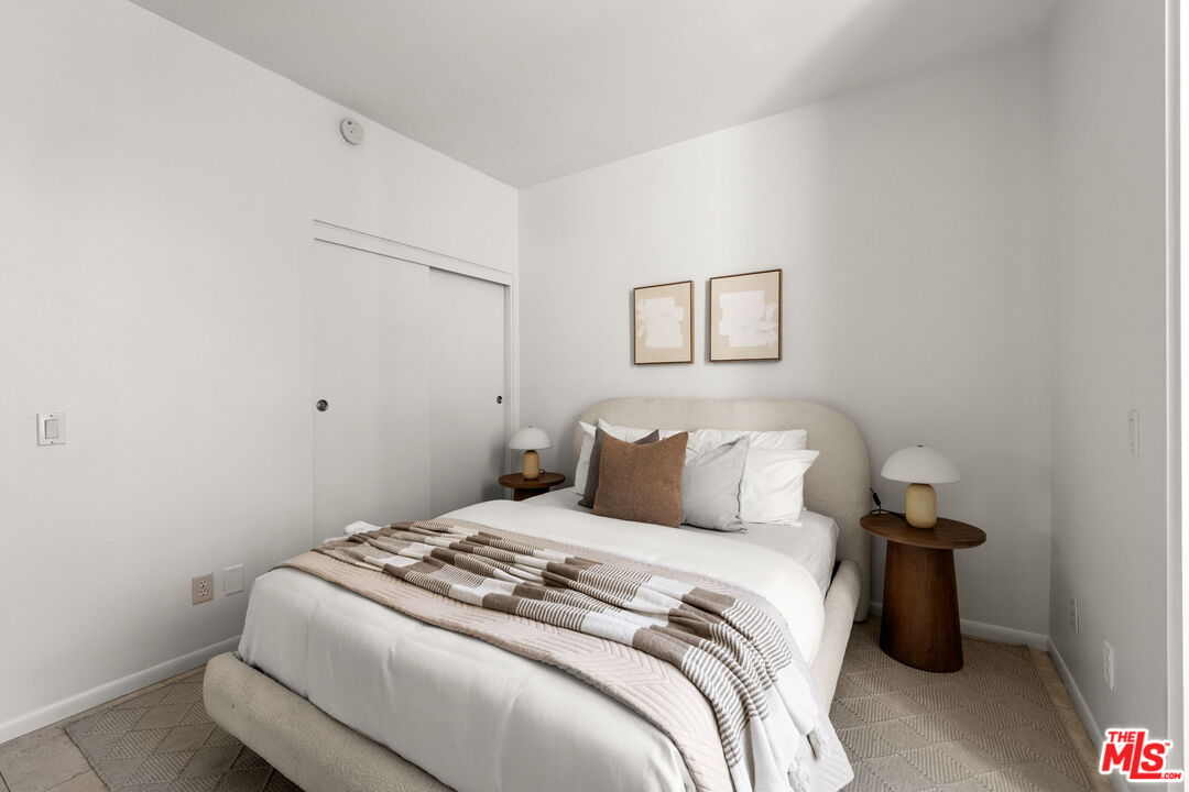 1319 Harvard St Unit: 5