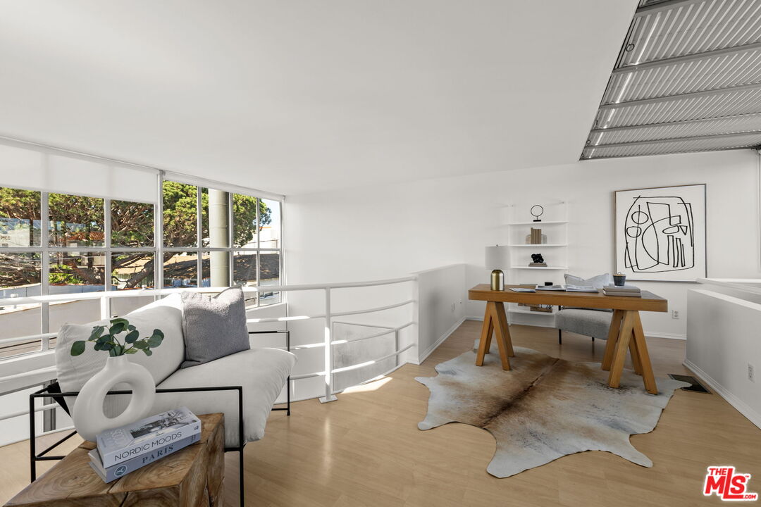 1319 Harvard St Unit: 5