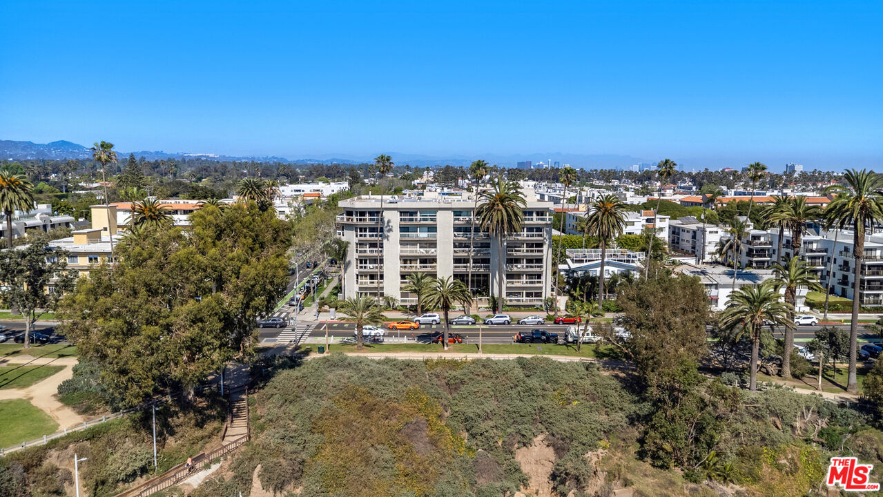 801 Ocean Ave Unit: 401