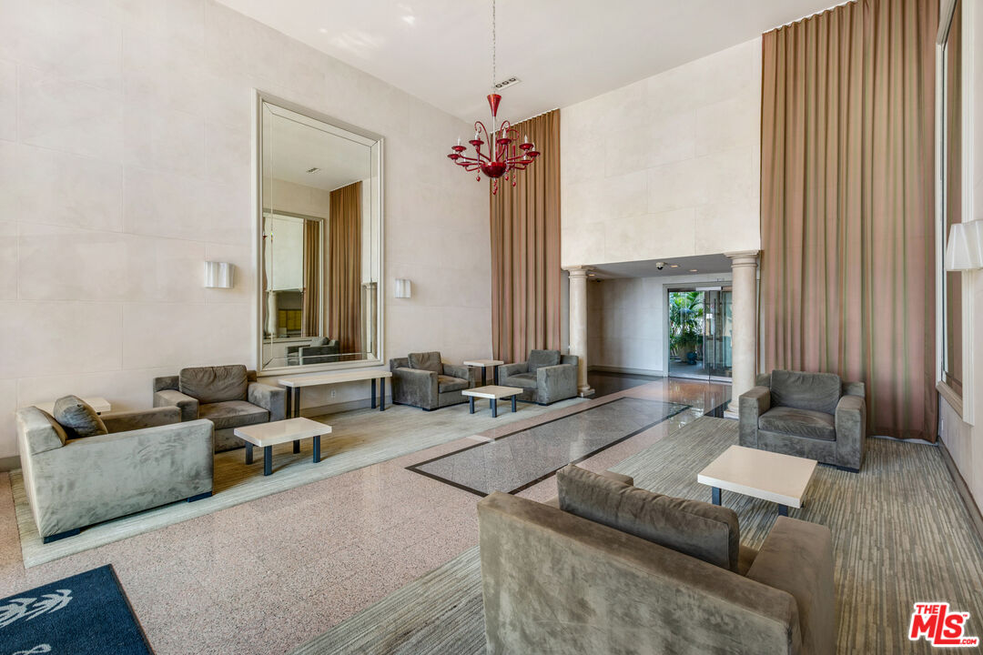 801 Ocean Ave Unit: 401