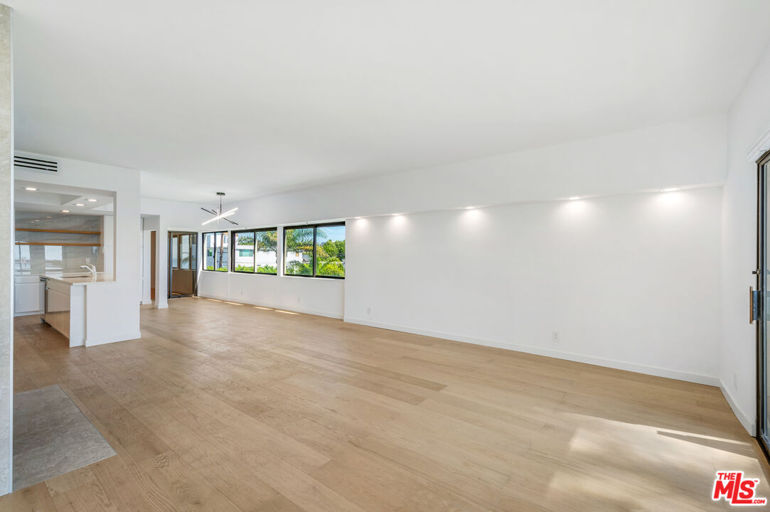 801 Ocean Ave Unit: 401